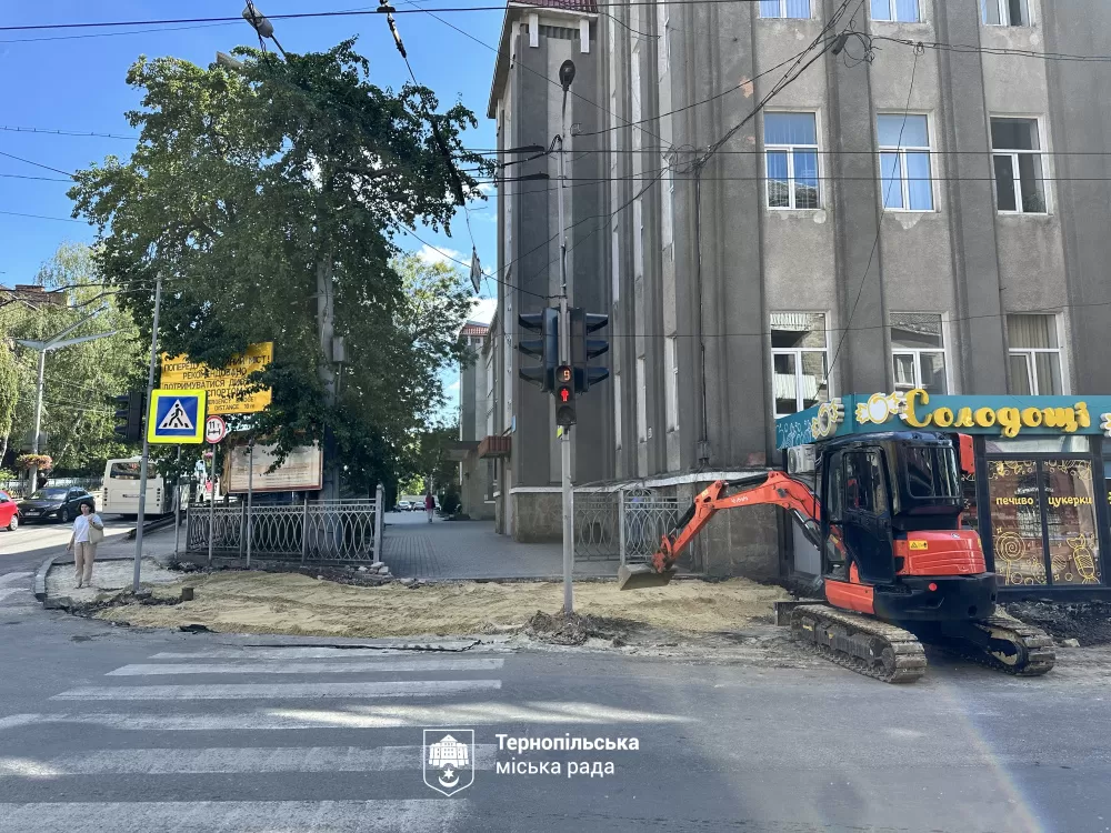 Ремонт тротуарів у Тернополі