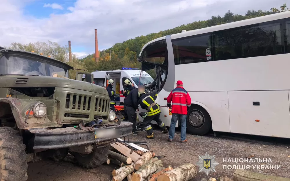 Аварія з автобусом